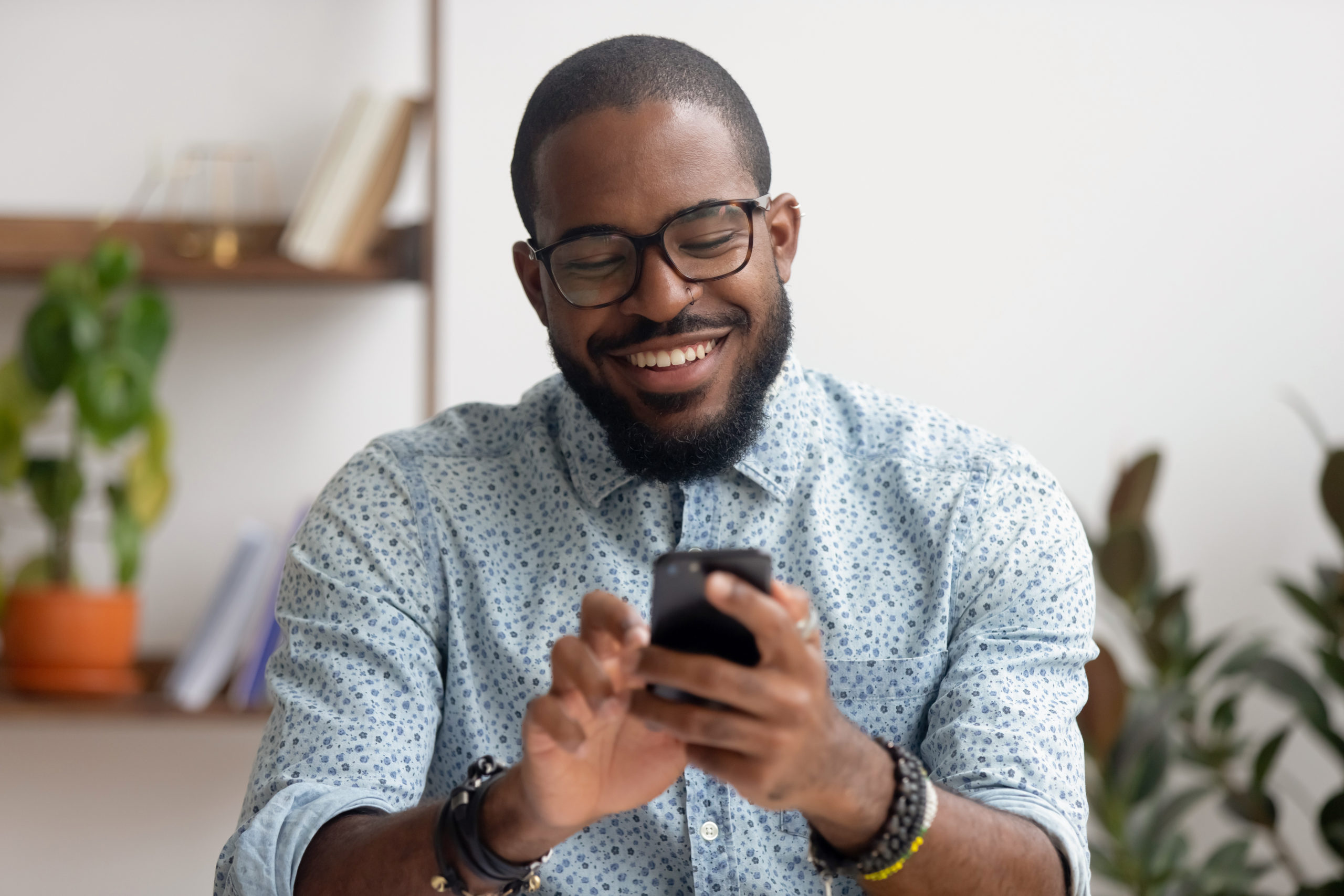 How to Use Personalized Text Messages to Get More Results for Your Business