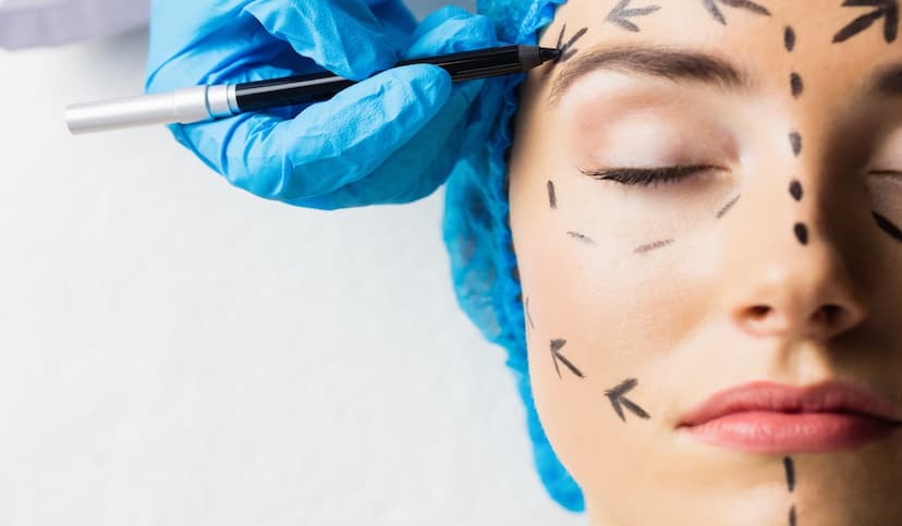 Strategies to Improve Customer Experience for Plastic Surgery