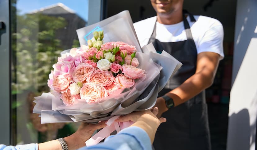 How to Leverage SMS Marketing for Floral Shops